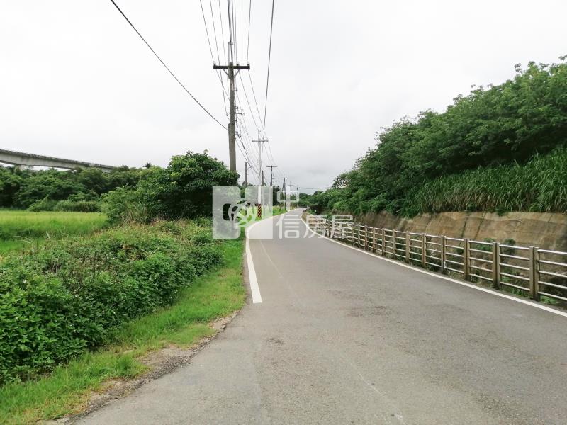 三民路旁都內田房屋室內格局與周邊環境