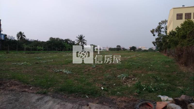 永康大灣交流道旁方正乙工地房屋室內格局與周邊環境
