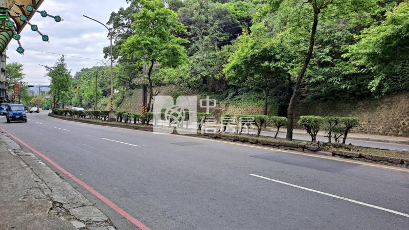 ●基金二路店面房屋室內格局與周邊環境