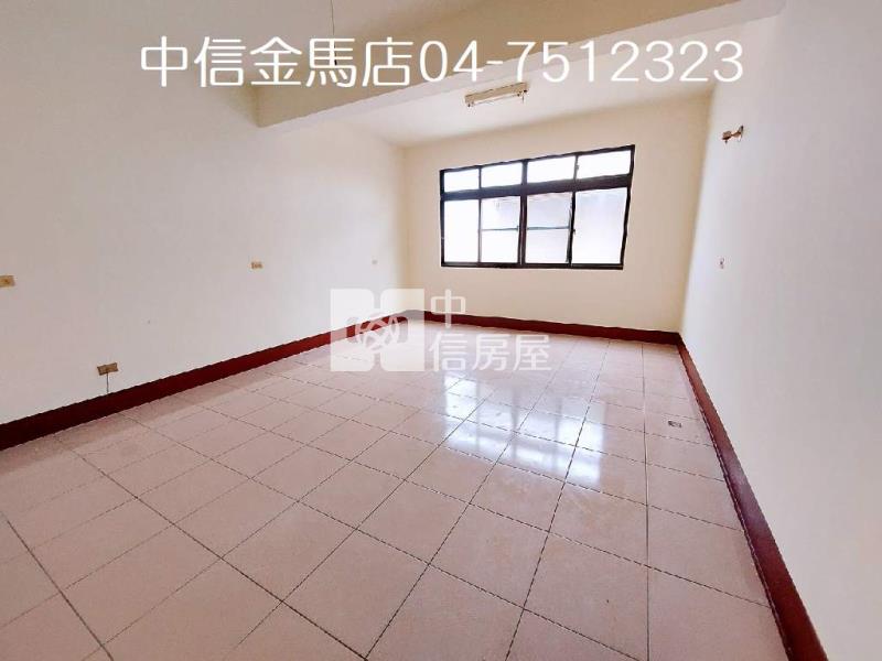 公園路大透天房屋室內格局與周邊環境