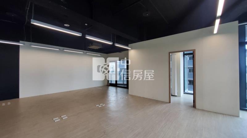 七期商辦地標NTC朝南角間高樓三面採光房屋室內格局與周邊環境