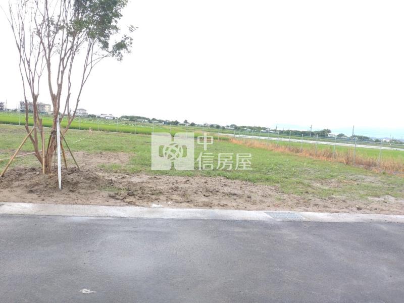 荷花故鄉有水電雙面路美農地房屋室內格局與周邊環境
