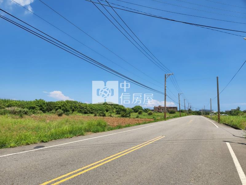 正仁愛路-前後臨路農地房屋室內格局與周邊環境