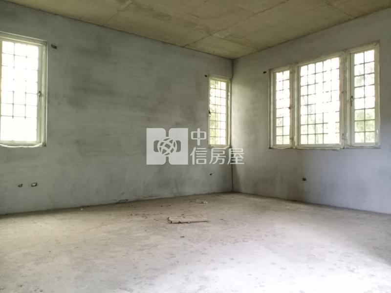 中央大學旁農舍房屋室內格局與周邊環境