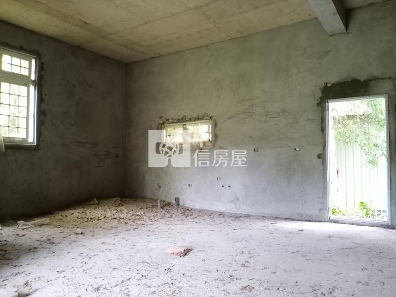 中央大學旁農舍房屋室內格局與周邊環境