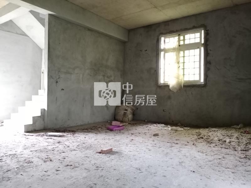 中央大學旁農舍房屋室內格局與周邊環境