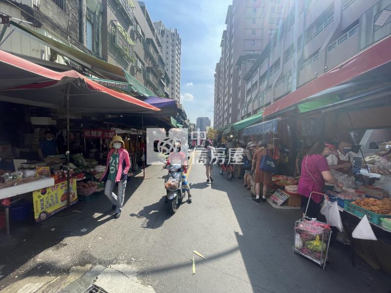 水湳市場透天店鋪(專任)房屋室內格局與周邊環境