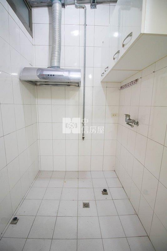 漢口商圈一樓公寓房屋室內格局與周邊環境