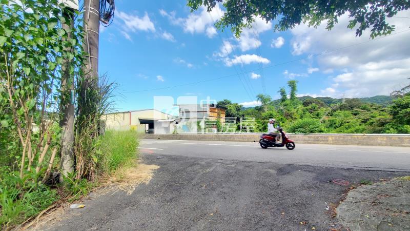 G106臨路土地房屋室內格局與周邊環境