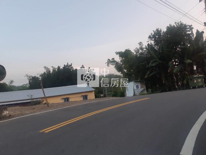 有芭樂有香蕉吃到飽農地房屋室內格局與周邊環境