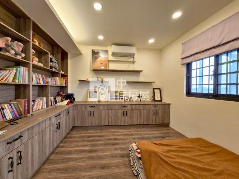 新屋東明國小田園農舍房屋室內格局與周邊環境
