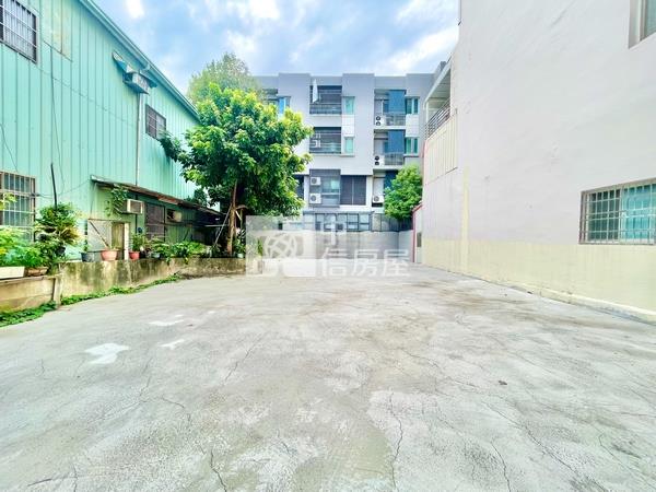 正遼寧路大地坪建地房屋室內格局與周邊環境