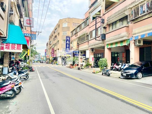 正遼寧路大地坪建地房屋室內格局與周邊環境