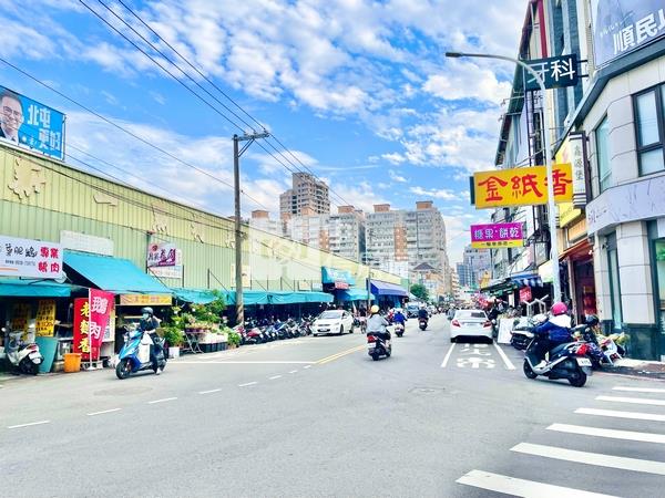 正遼寧路大地坪建地房屋室內格局與周邊環境