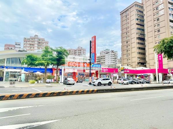 正遼寧路大地坪建地房屋室內格局與周邊環境
