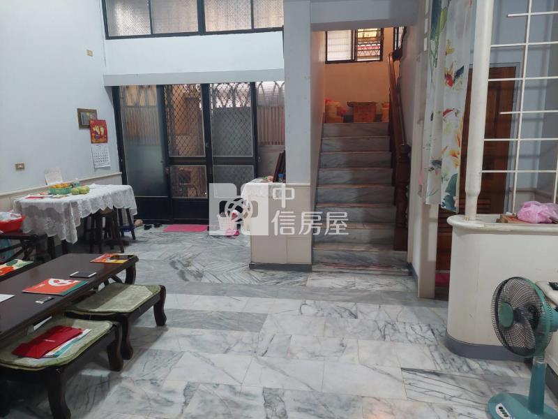 雲林國小旁別墅房屋室內格局與周邊環境