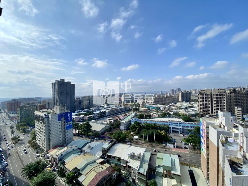 工學綠園道高樓層景觀正樓中樓五房類透天視野戶房屋室內格局與周邊環境