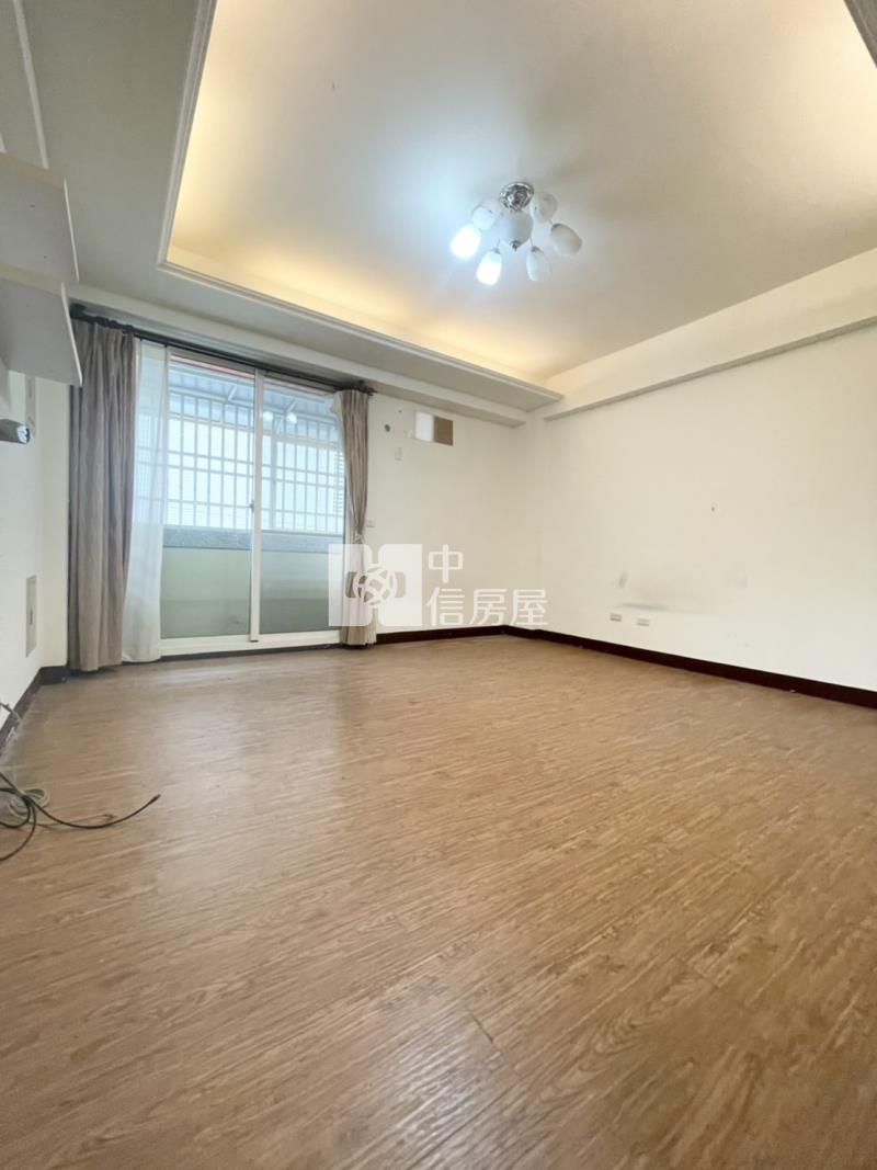 大肚市區旁13年別墅房屋室內格局與周邊環境