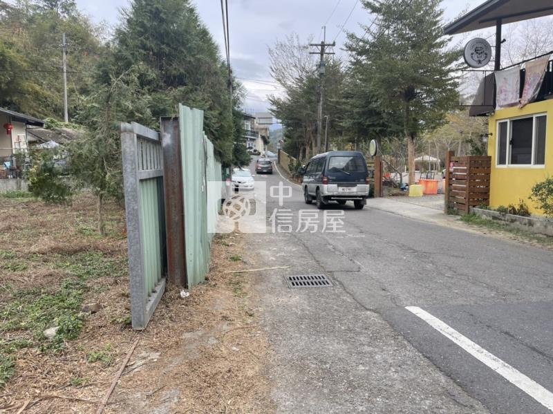 桃米美農地房屋室內格局與周邊環境