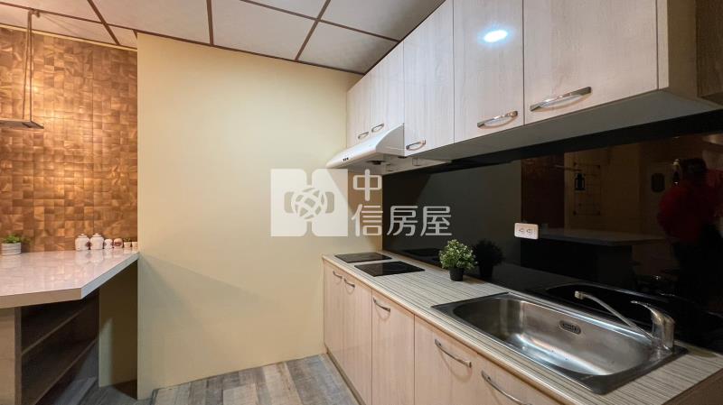 低總價一中角間店面房屋室內格局與周邊環境