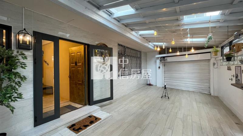 低總價一中角間店面房屋室內格局與周邊環境