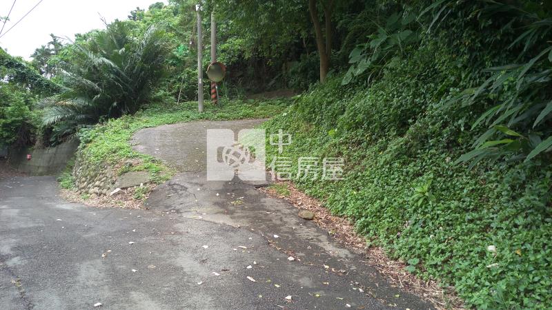 龍潭三和國小農保田房屋室內格局與周邊環境