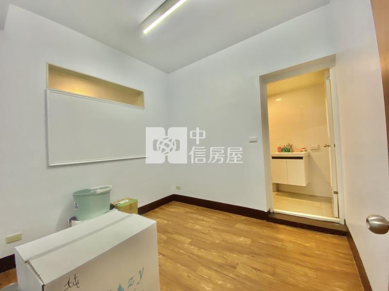 松竹捷運邊間美墅房屋室內格局與周邊環境