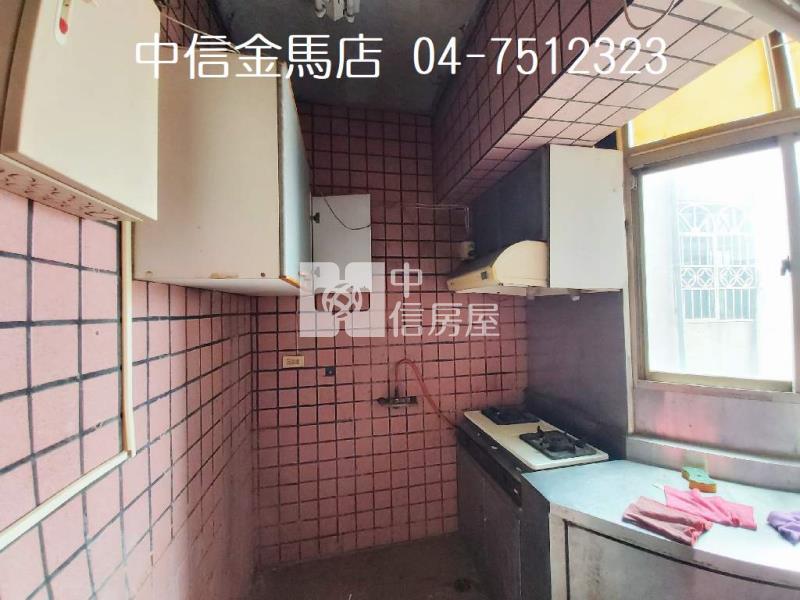 民生路辦公大樓房屋室內格局與周邊環境