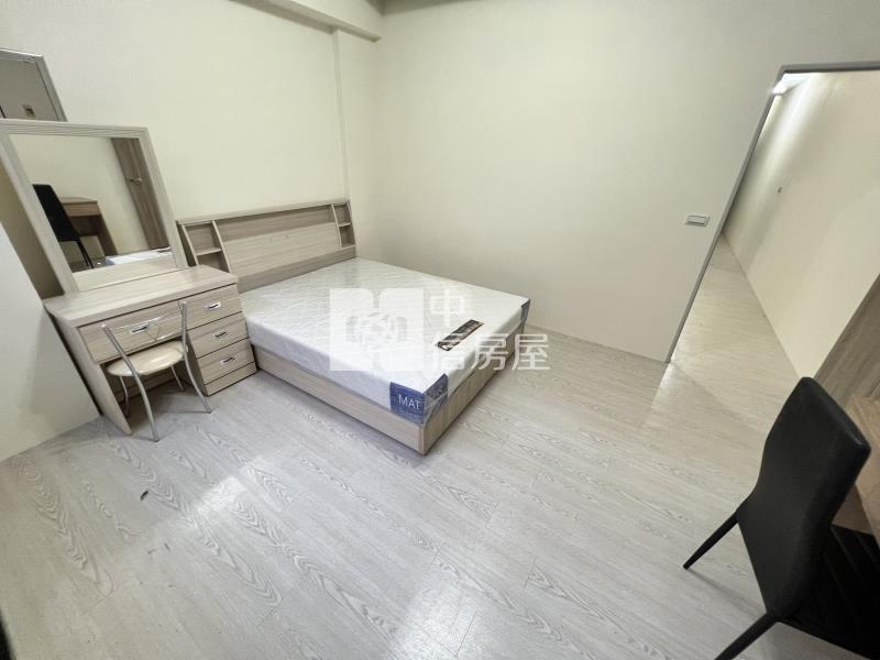 中壢SOGO店面收租套房房屋室內格局與周邊環境