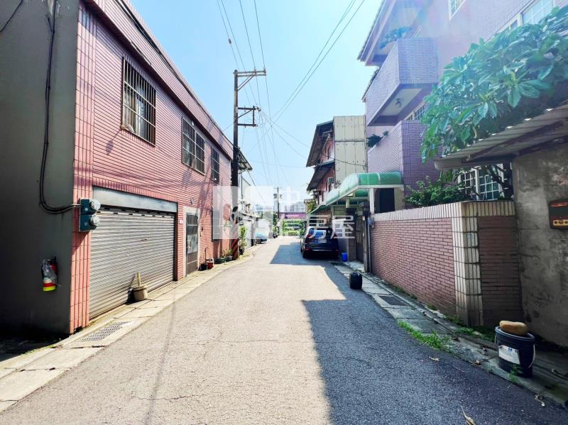 【安家】大江大地坪透天(需整理)房屋室內格局與周邊環境
