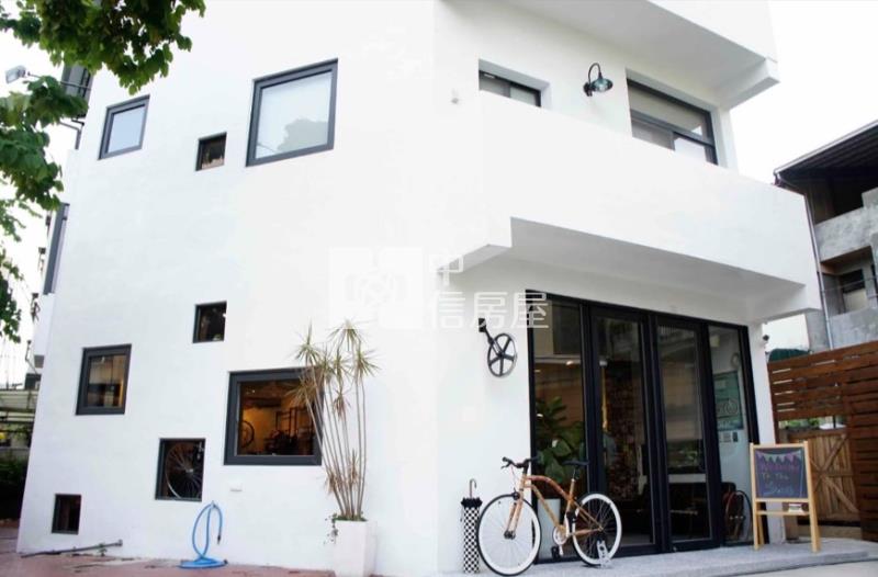 白色愛琴海庭院別墅店面房屋室內格局與周邊環境