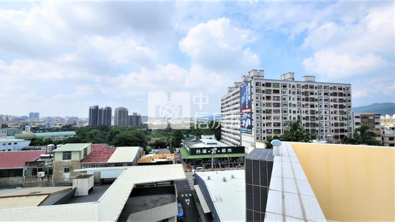 東平夜市年收600全新電梯透套房屋室內格局與周邊環境