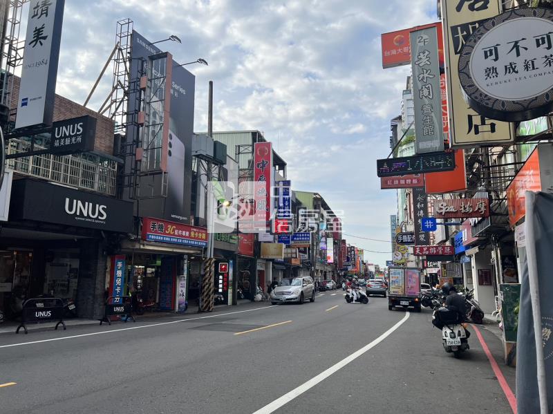 正市區黃金透天店面房屋室內格局與周邊環境