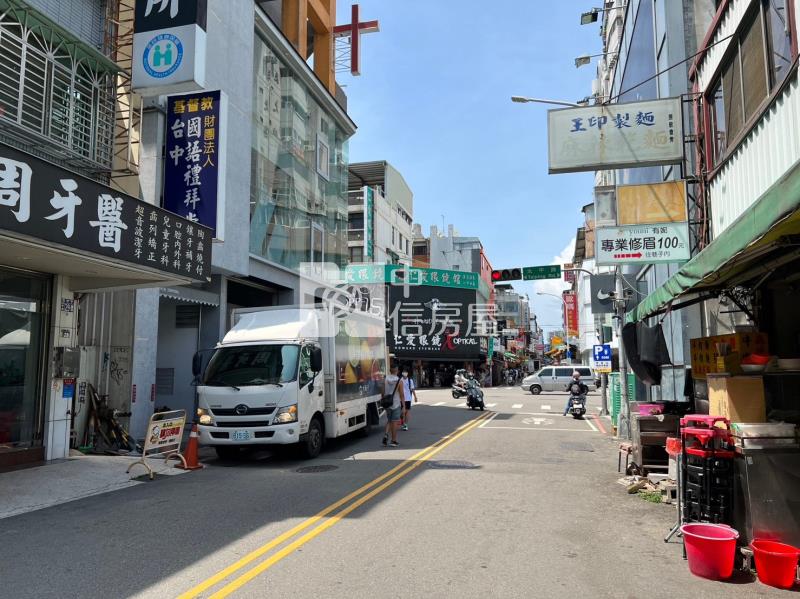 北區 | 現買現收租一中透天房屋室內格局與周邊環境