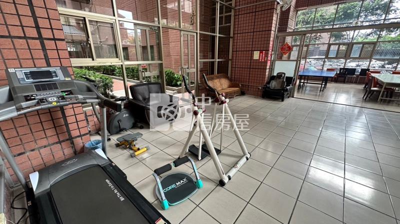 俊國朝南大3房房屋室內格局與周邊環境