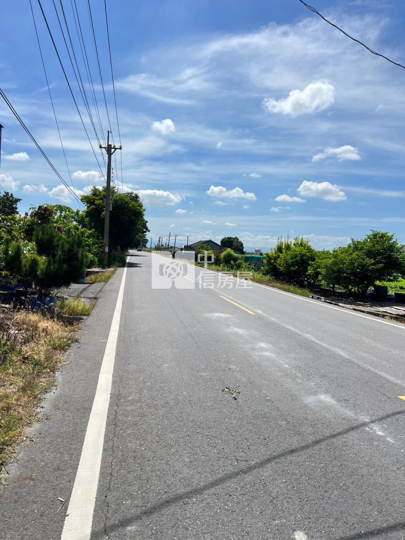 崙背大路邊建地房屋室內格局與周邊環境