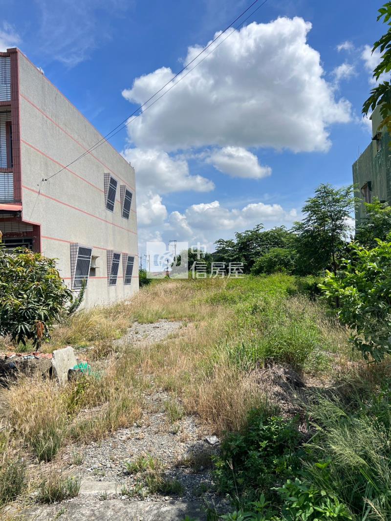 崙背大路邊建地房屋室內格局與周邊環境