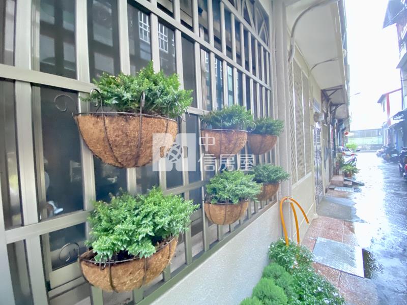中國醫/一中商圈旁五房孝親精緻美透天房屋室內格局與周邊環境