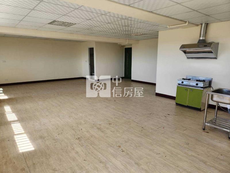 龍岡國小北帝國無敵景觀戶+平面車位房屋室內格局與周邊環境