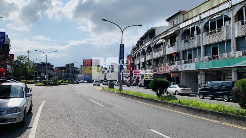 東港路雙學區鈔集店住房屋室內格局與周邊環境