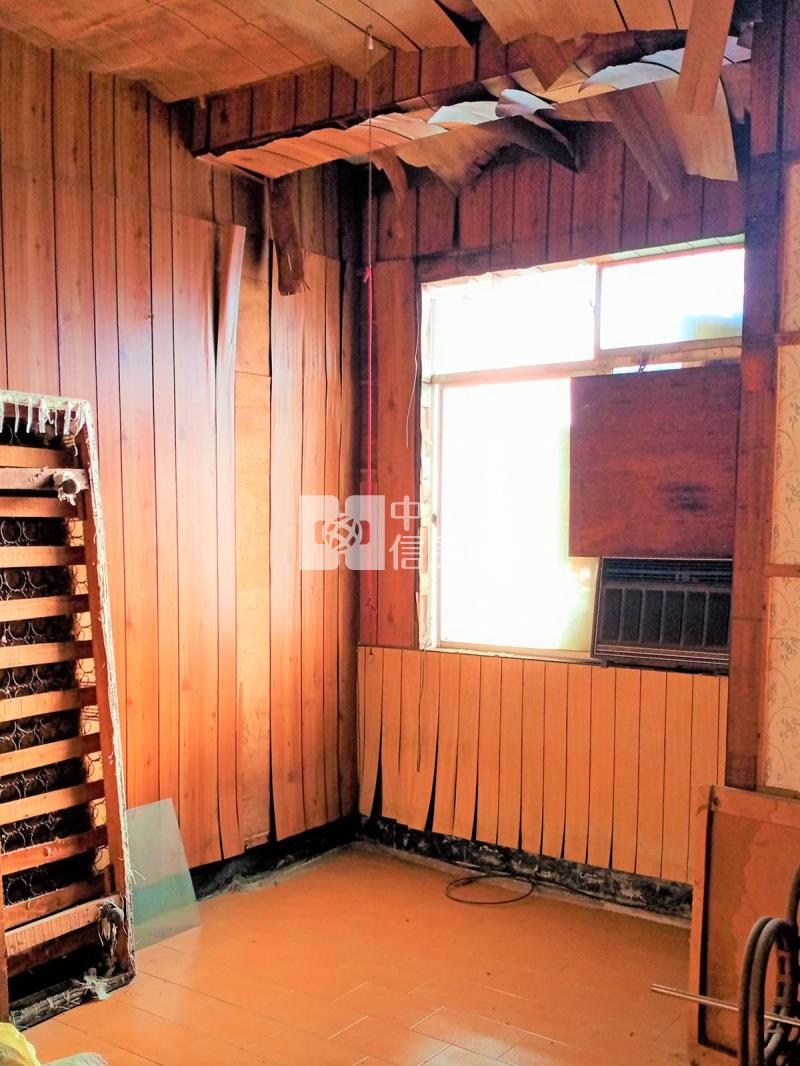 近南台科技大學傳統透天房屋室內格局與周邊環境