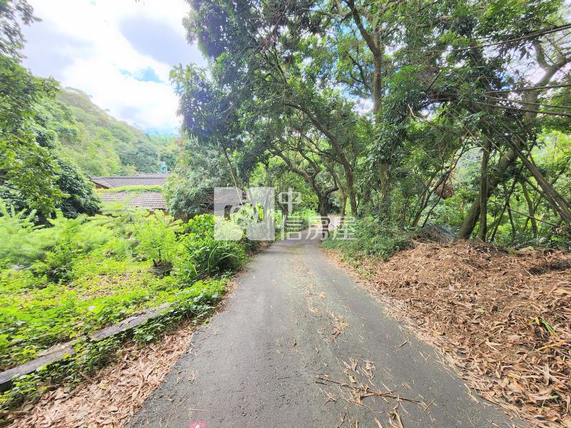 東山路旁都計內農地房屋室內格局與周邊環境