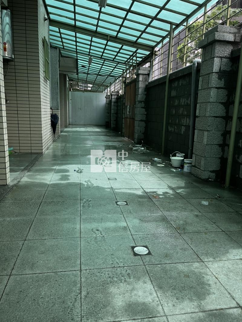 觀音工業區39間電梯收租套房房屋室內格局與周邊環境