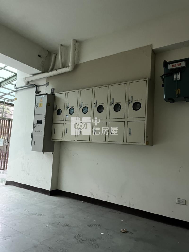 觀音工業區39間電梯收租套房房屋室內格局與周邊環境