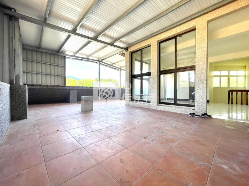 頭屋整新透天房屋室內格局與周邊環境