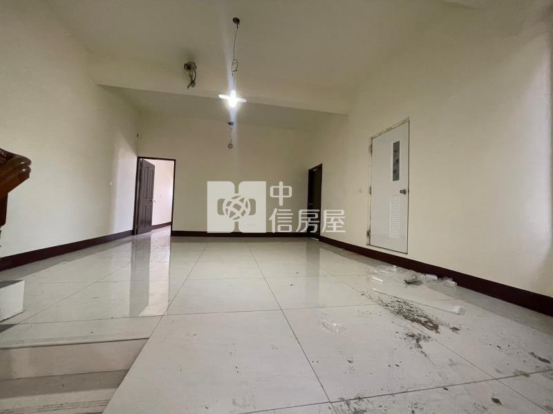 頭屋整新透天房屋室內格局與周邊環境