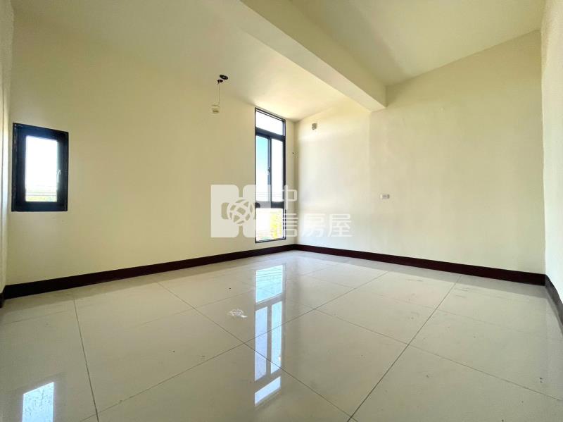 頭屋整新透天房屋室內格局與周邊環境