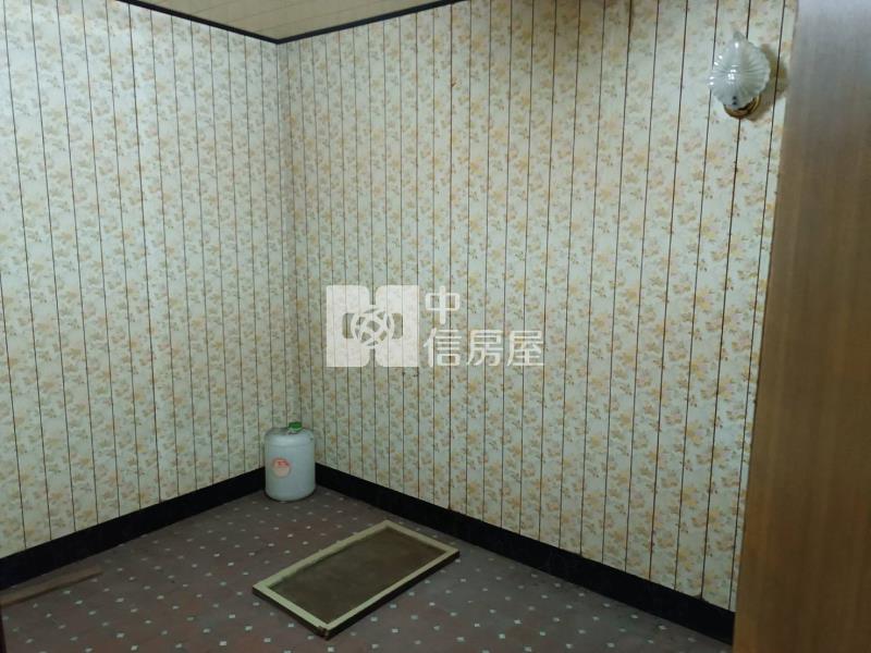 歸仁麥當勞6房店住透天房屋室內格局與周邊環境