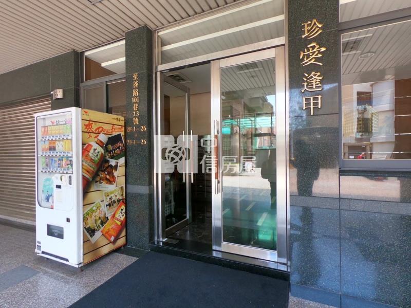 逢甲夯商圈精品美套房A房屋室內格局與周邊環境