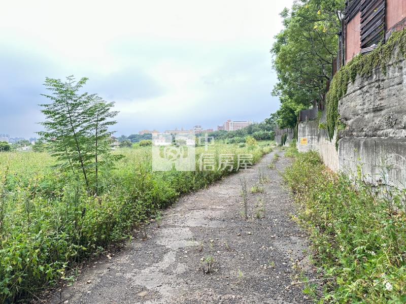 中壢中正路旁都內農地房屋室內格局與周邊環境